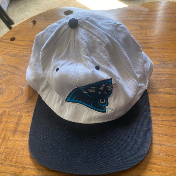 White and Black Carolina Panthers Cap - Picture 1 of 3